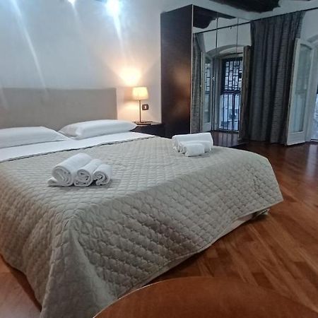 Residenza Nunziatella Apartment Наполи Екстериор снимка