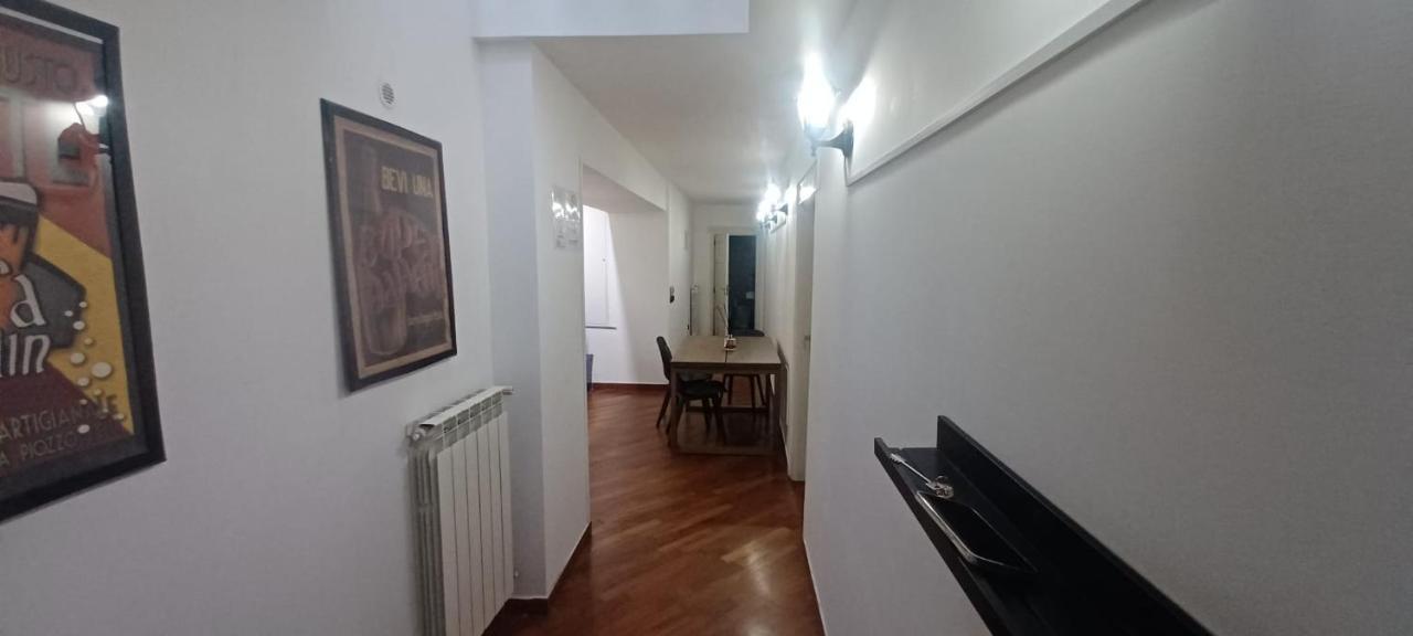 Residenza Nunziatella Apartment Наполи Екстериор снимка