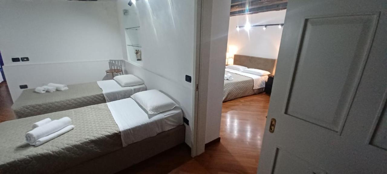 Residenza Nunziatella Apartment Наполи Екстериор снимка