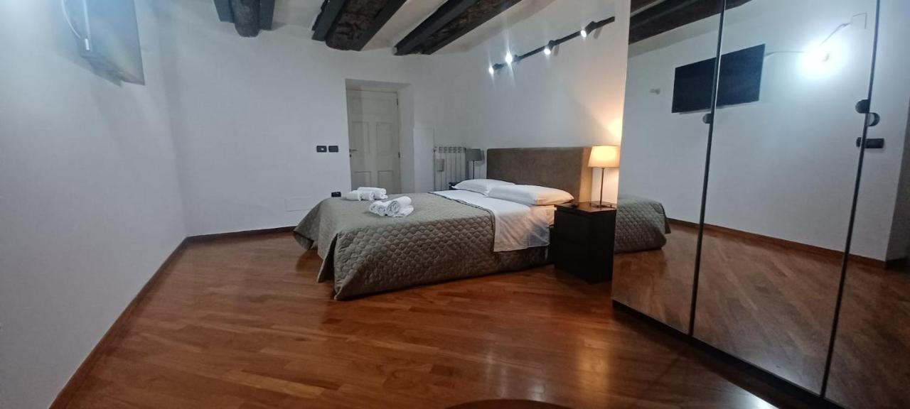 Residenza Nunziatella Apartment Наполи Екстериор снимка